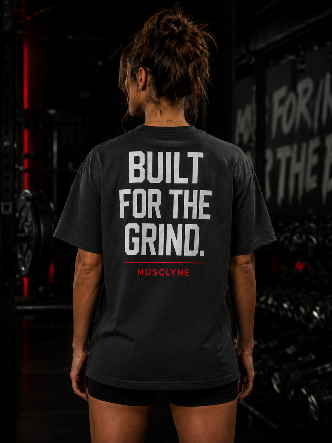 MUSCLYNE Damen Oversized Gym T-Shirt – Washed Black Edition